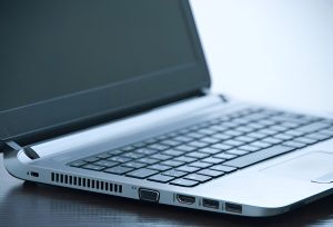 Laptop-ports